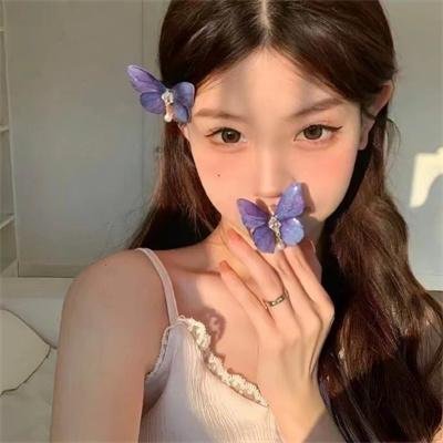 走出监狱的女人
